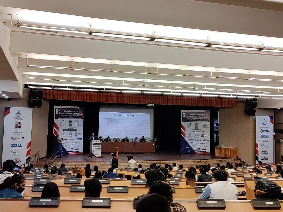 [Client] · Conferences and seminars, photograph 2